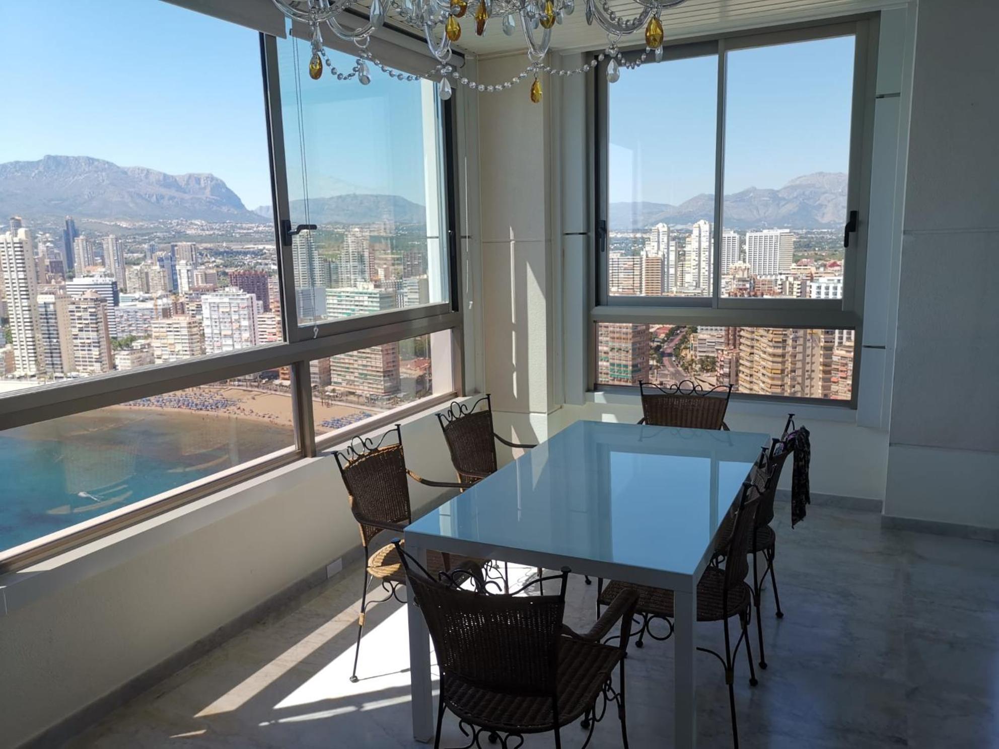 Penthouse G28 Levante Apartment